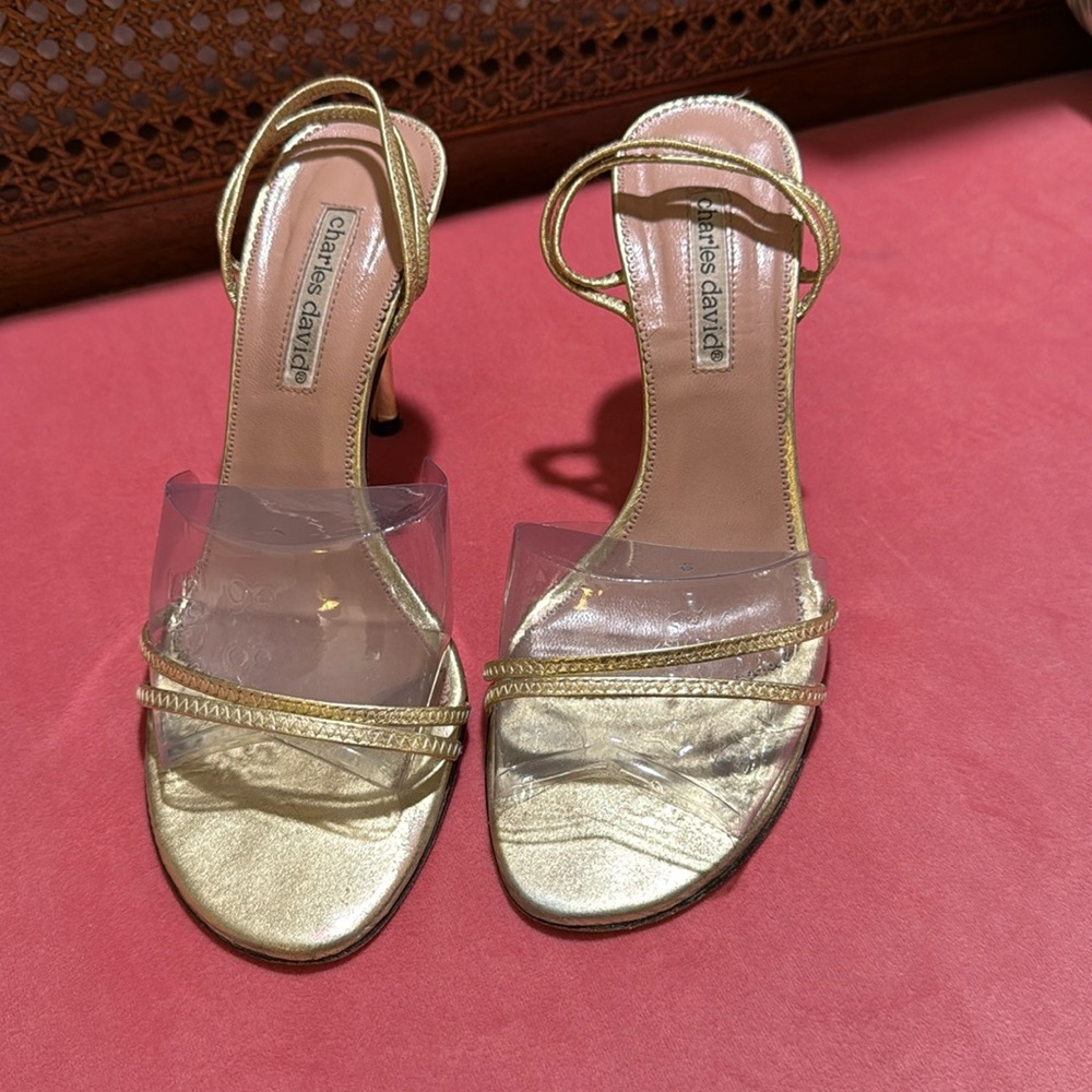 Charles David gold strappy sandal 8.5